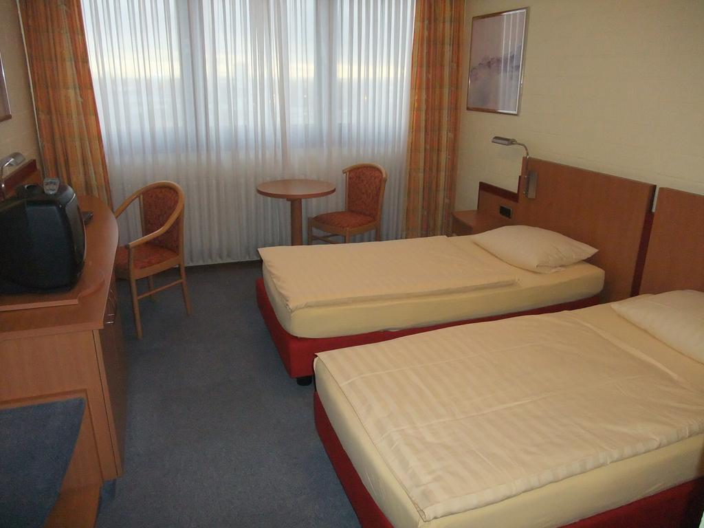 Rtb-Hotel - Sportschule Μπέργκις Γκλάντμπαχ Δωμάτιο φωτογραφία